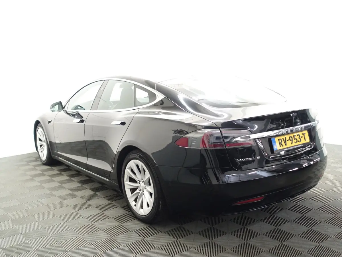 75D Base SOH 89%, Luchtvering, Full Memory, Auto Pilot, Sfeerverlichting