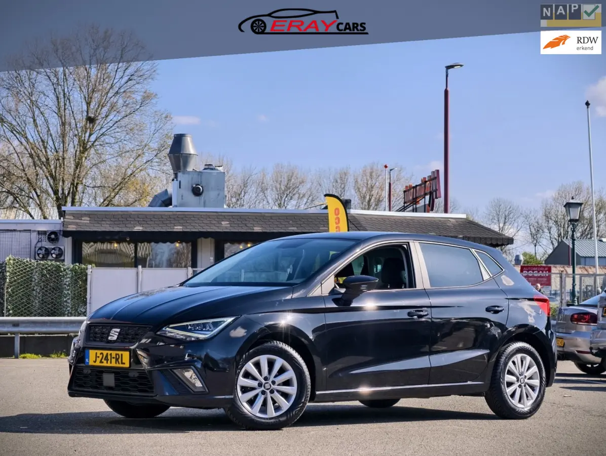 1.0 TSI Style Limited Edition // NAVI / CAMERA / CAREPLAY / CRUISE / LED / NAP