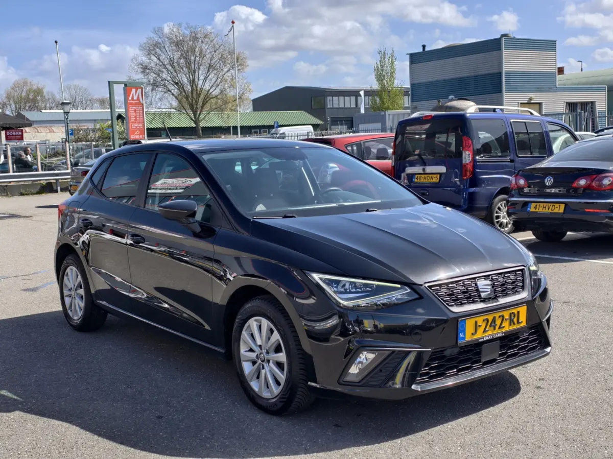1.0 TSI Style Limited Edition / VIRTUAL/ NAP / NAVI / CAMERA / CARLAY / CRUISE / LED /