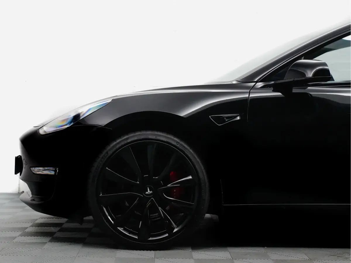Performance S Dual Motor Blackline Aut- Panoramadak, Autopilot, Comfort Leder, Carbon Parts