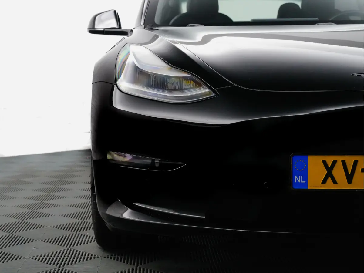 Performance S Dual Motor Blackline Aut- Panoramadak, Autopilot, Comfort Leder, Carbon Parts
