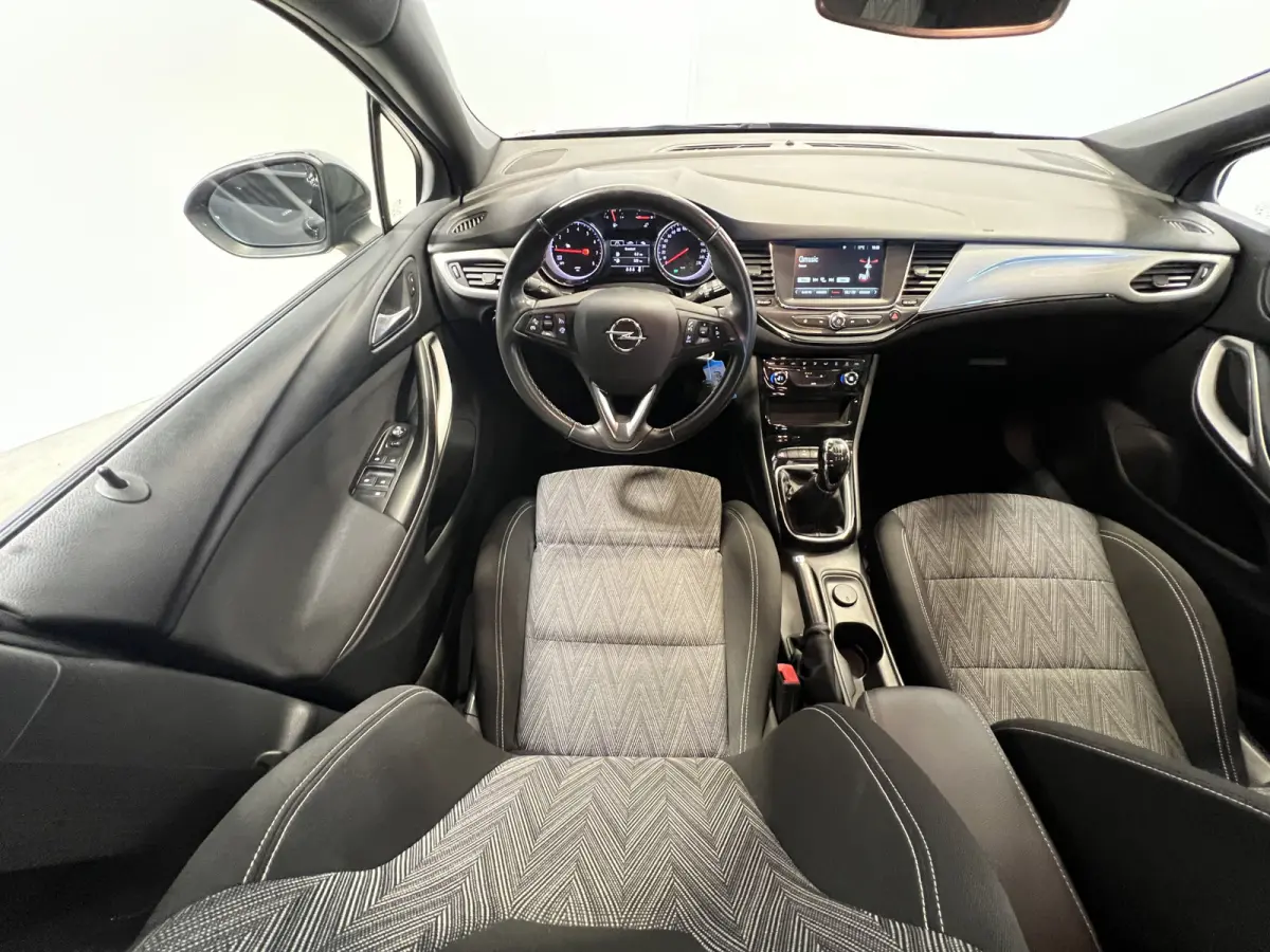 1.2 Edition 2020 | Navigatie/Carplay | AGR comfortstoel bestuurder | Achteruitrijcamera | PDC V+A incl. Park Pilot | Botsing alarm | LMV 16''
