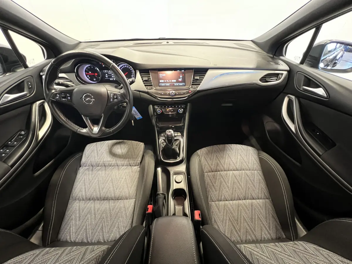 1.2 Edition 2020 | Navigatie/Carplay | AGR comfortstoel bestuurder | Achteruitrijcamera | PDC V+A incl. Park Pilot | Botsing alarm | LMV 16''