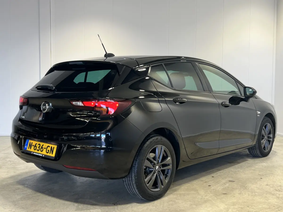 1.2 Edition 2020 | Navigatie/Carplay | AGR comfortstoel bestuurder | Achteruitrijcamera | PDC V+A incl. Park Pilot | Botsing alarm | LMV 16''