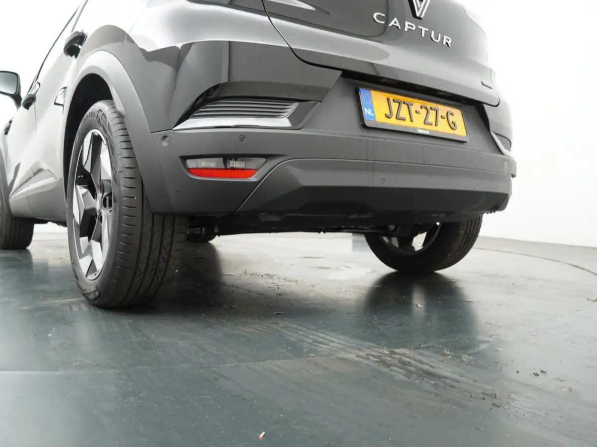 techno full hybrid E-Tech 160 | Adaptieve Cruise Control | Stoel- & Stuurverwarming | Parkeercamera |