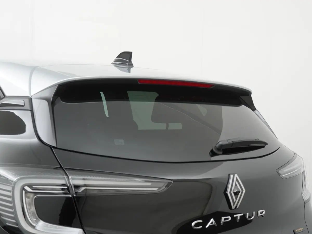 techno full hybrid E-Tech 160 | Adaptieve Cruise Control | Stoel- & Stuurverwarming | Parkeercamera |