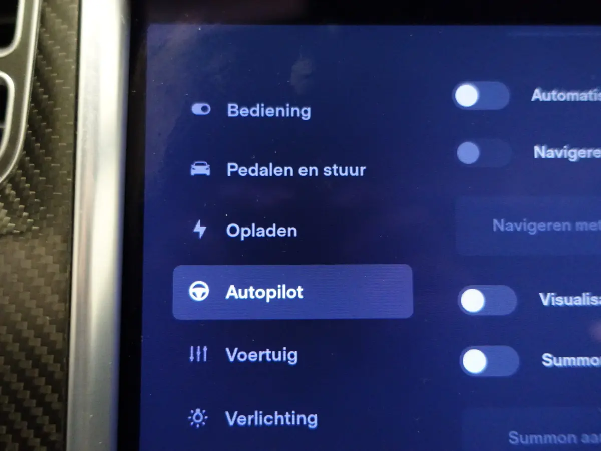 75 Performance S Edition Aut- Panoramadak, Sport Leder, Enhanched Autopilot, Premium Connectivity, Carbon Inleg