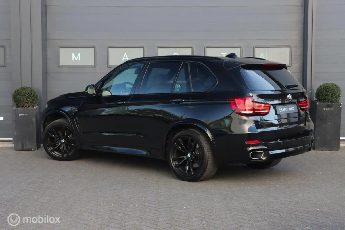 40d 7p|M-Sport|Pano|Hud|360|Trekhaak|Softclose|Keyless|