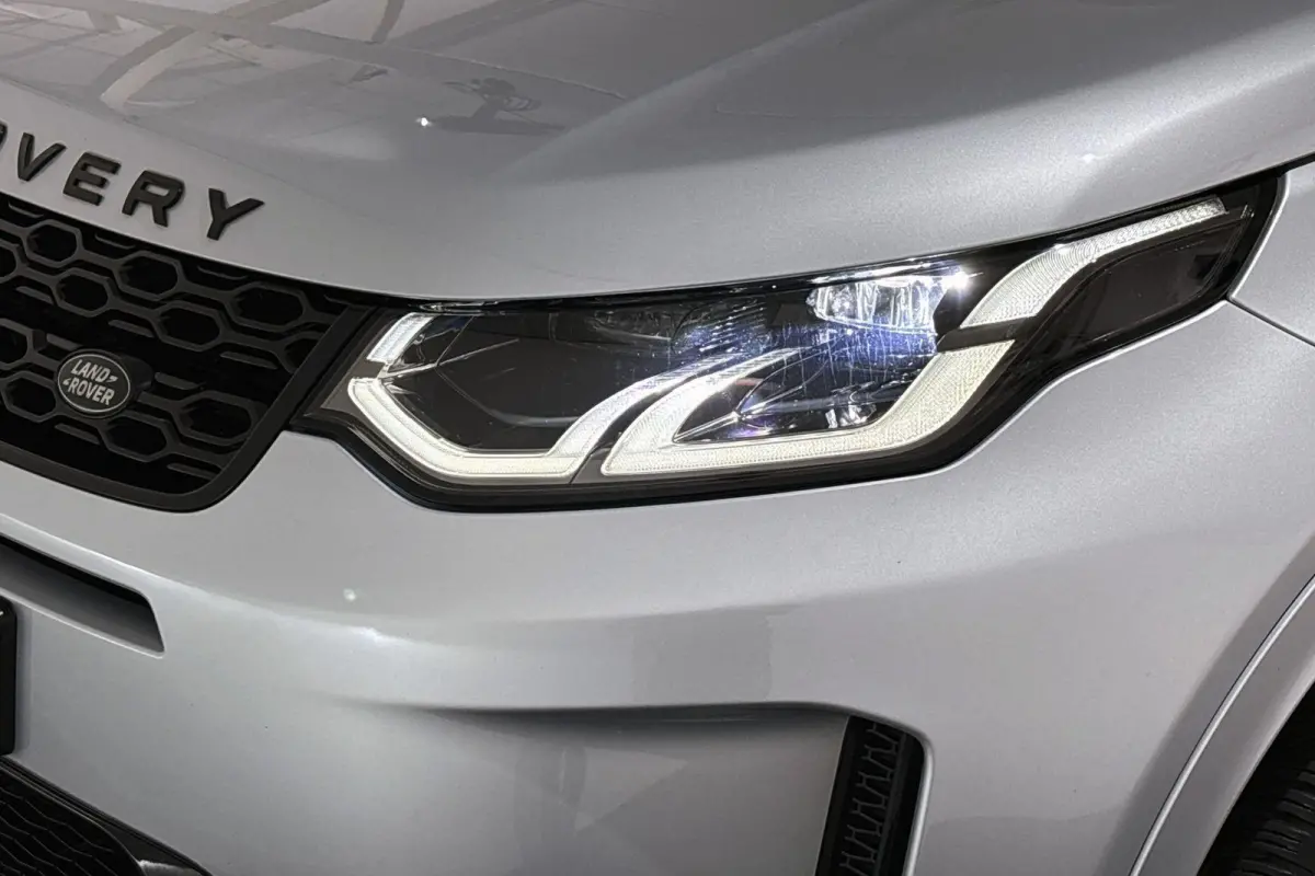 P300e 1.5 R-Dynamic SE Leder Achteruitrijcamera Apple CarPlay