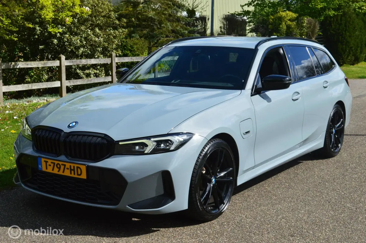 320e