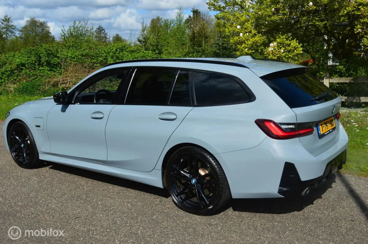 320e