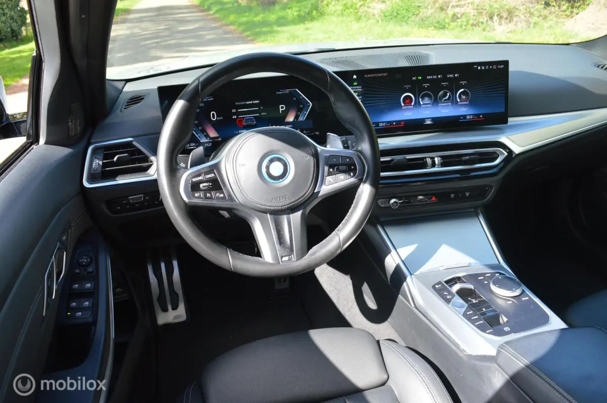 320e