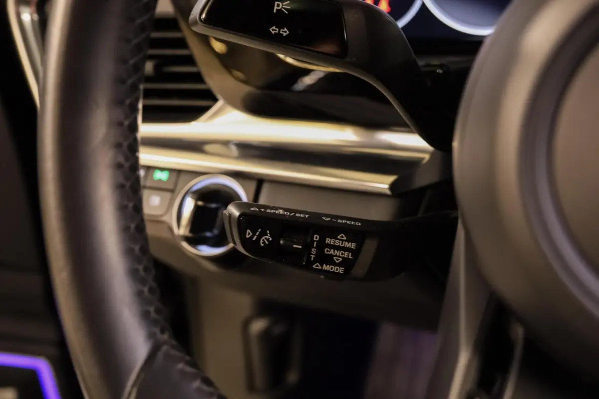 2.9 4 E-Hybrid Platinum Edition
