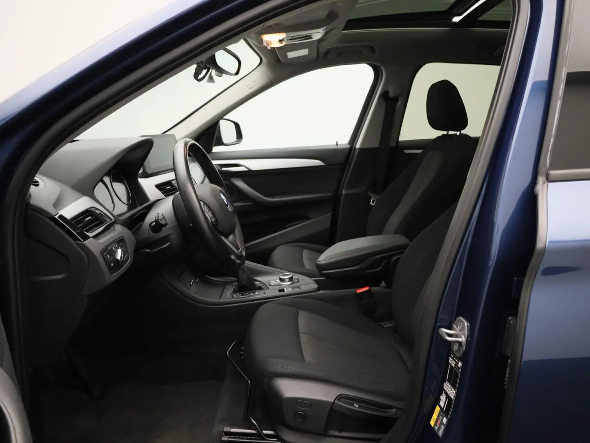 xDrive25e | Panoramadak | LED Koplampen | Privacy Glass | Stoelverwarming | Elektrische Kofferklep |