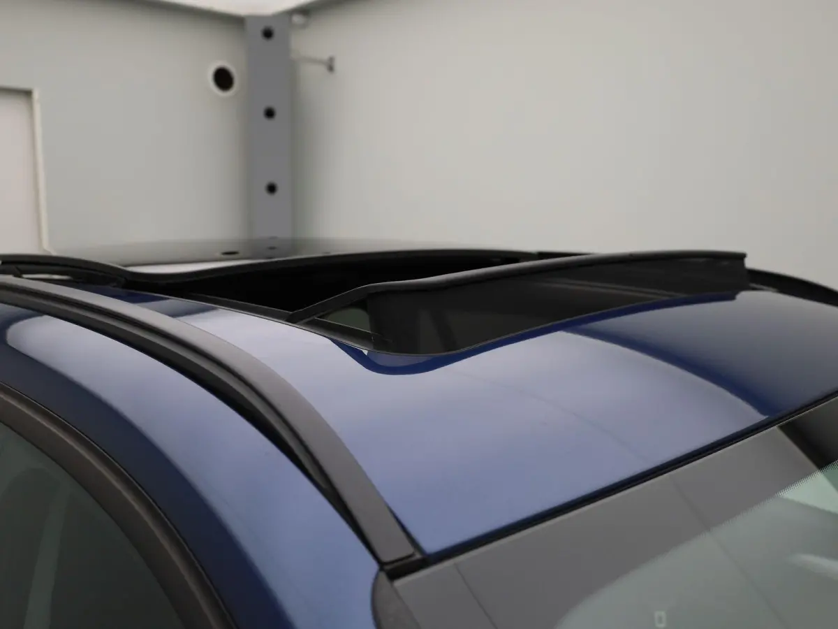 xDrive25e | Panoramadak | LED Koplampen | Privacy Glass | Stoelverwarming | Elektrische Kofferklep |