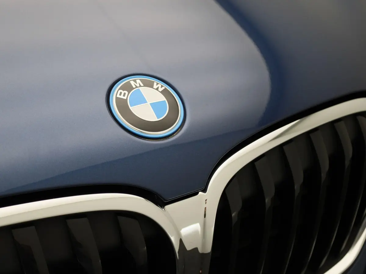 xDrive25e | Panoramadak | LED Koplampen | Privacy Glass | Stoelverwarming | Elektrische Kofferklep |