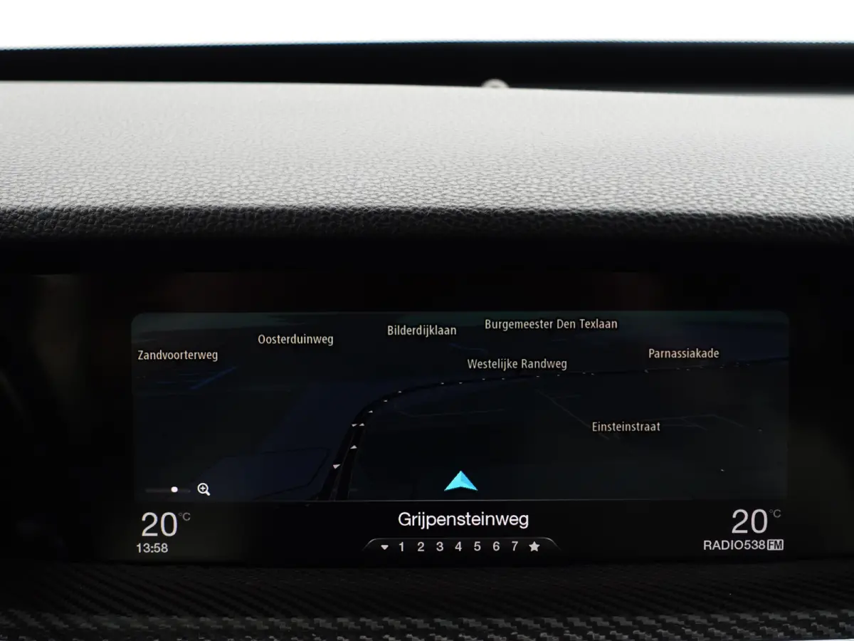2.0 T AWD First Edition Aut- Panoramadak, Design Leder, Stuur/Stoelverwarming, Memory, Carbon