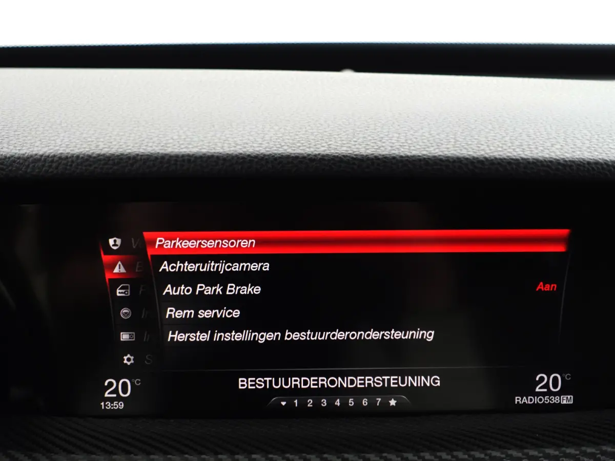 2.0 T AWD First Edition Aut- Panoramadak, Design Leder, Stuur/Stoelverwarming, Memory, Carbon