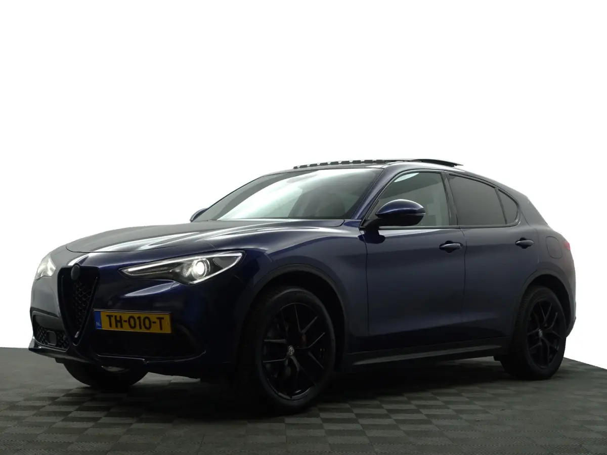 2.0 T AWD First Edition Aut- Panoramadak, Design Leder, Stuur/Stoelverwarming, Memory, Carbon