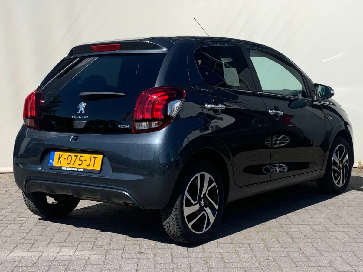 1.0 e-VTi Allure Airco | AppleCarplay | Android Auto | Camera | Chroom | DAB | LMV 15" |