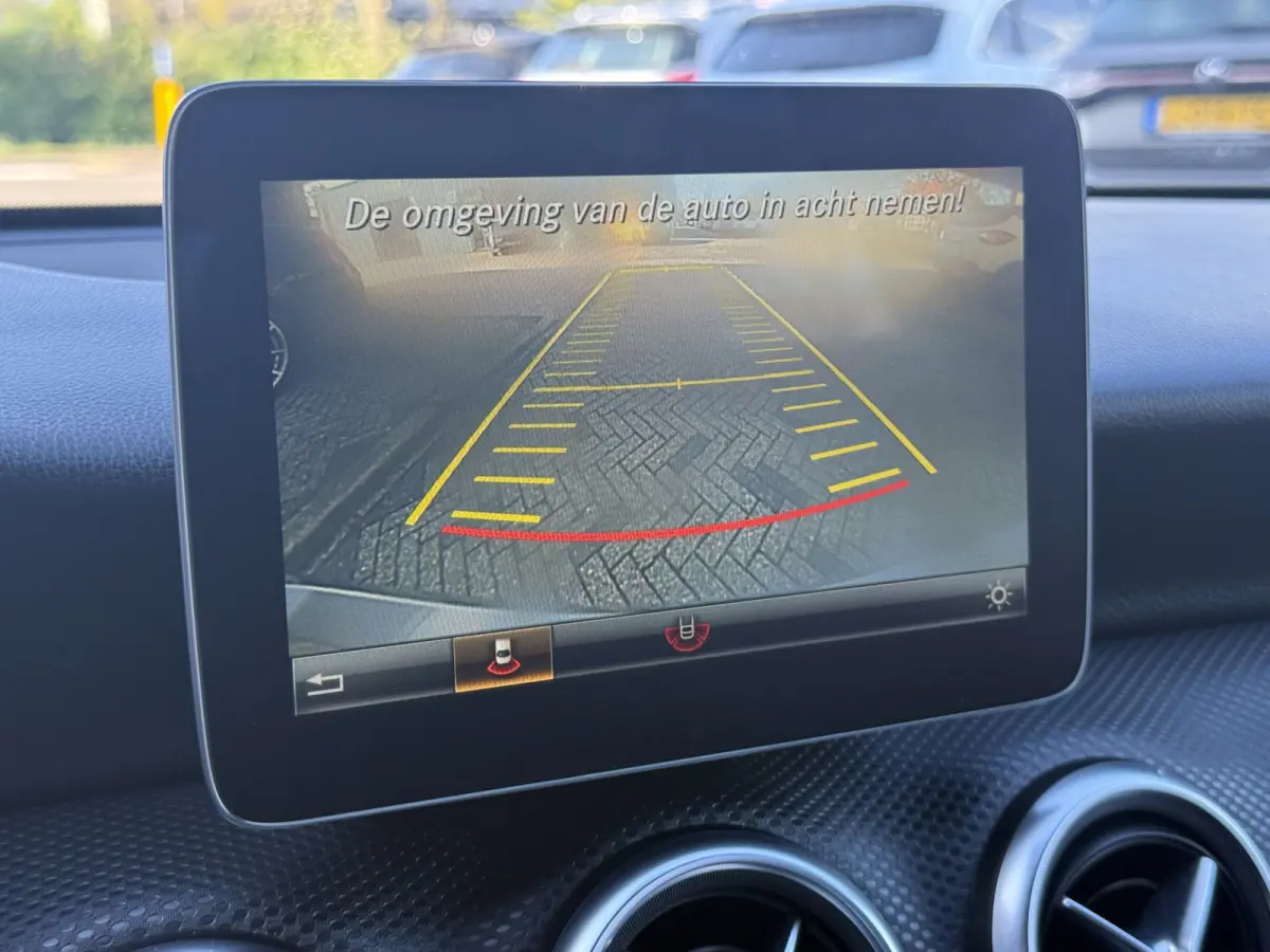 180 Business Solution. | CAMERA | NAVI | BLUETOOTH | CRUISE |