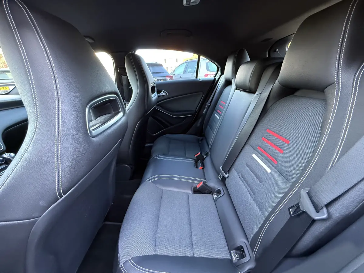 180 Business Solution. | CAMERA | NAVI | BLUETOOTH | CRUISE |