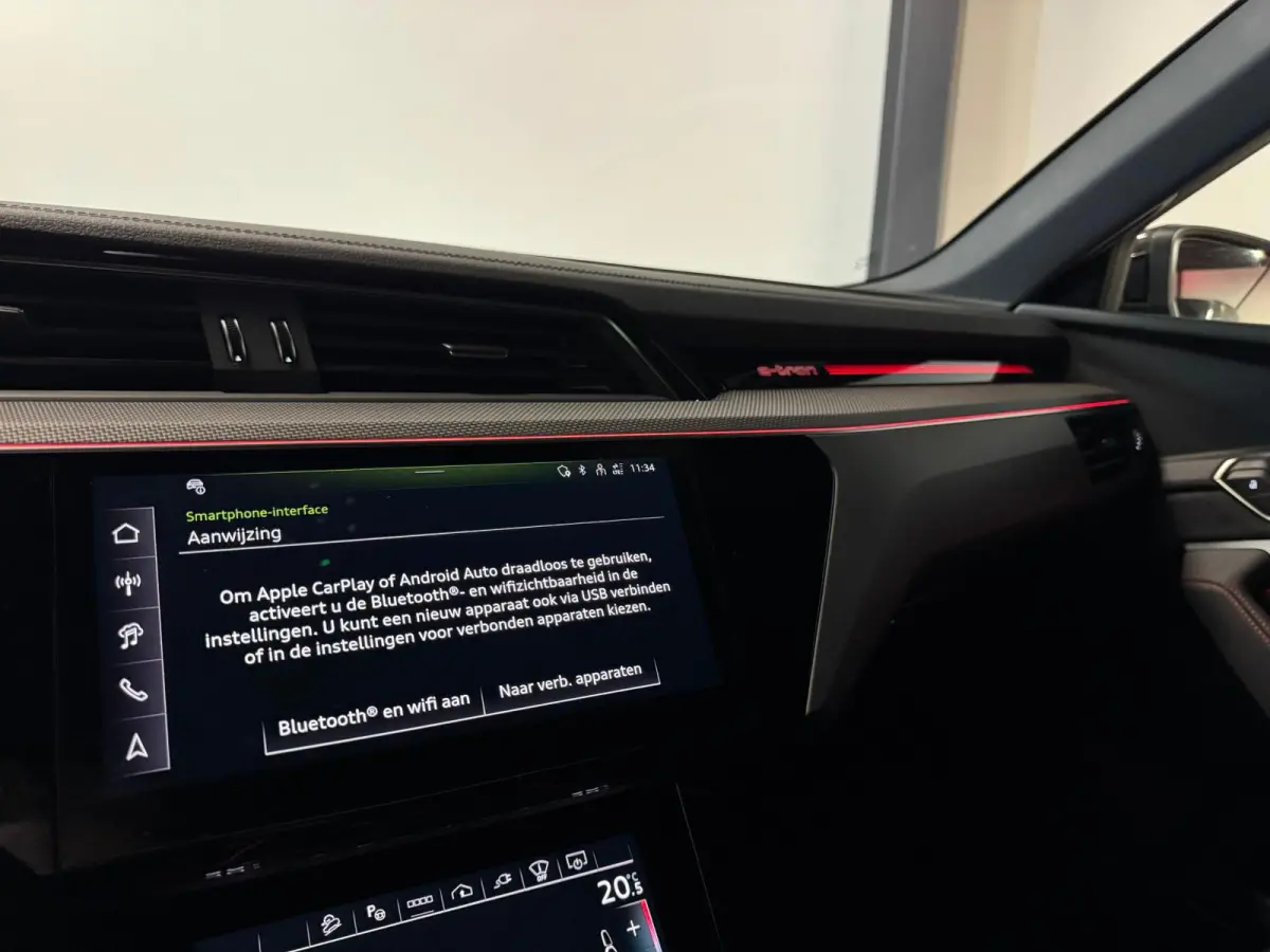 S quattro SQ8 115 kWh SQ8 PANO KEYLESS CARBON HUD