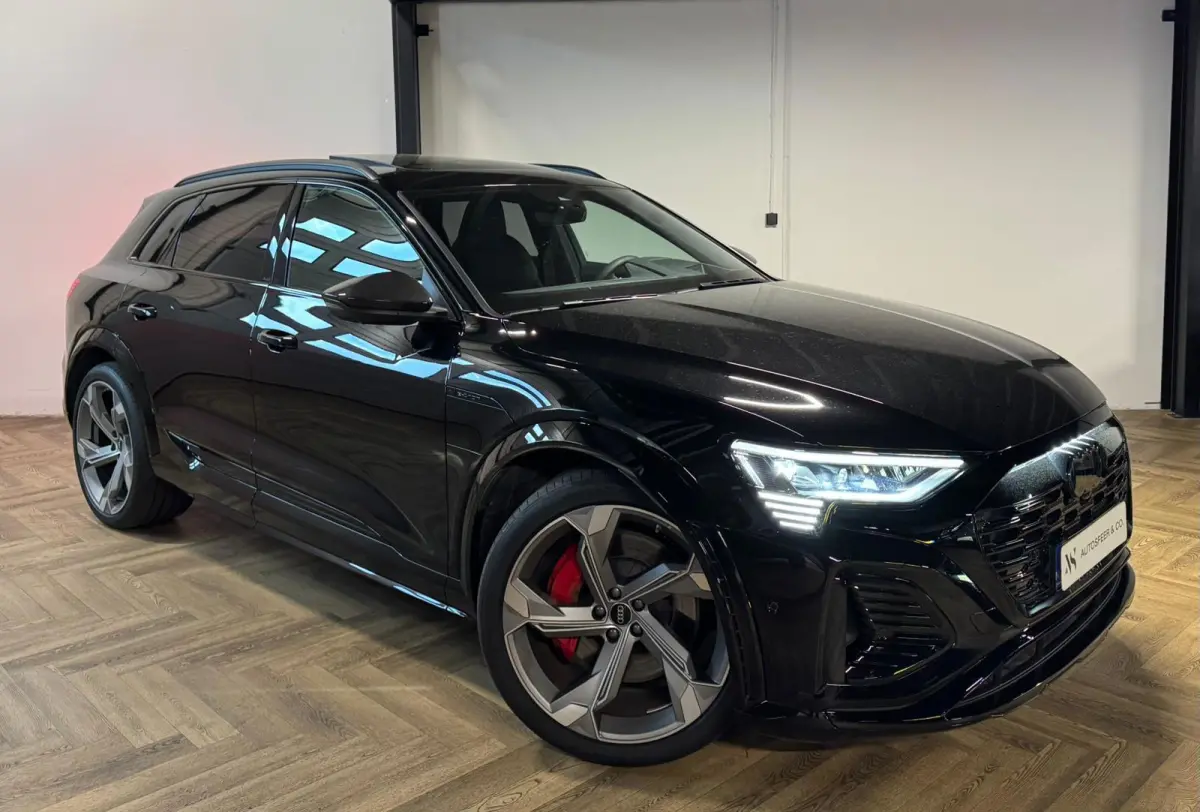 S quattro SQ8 115 kWh SQ8 PANO KEYLESS CARBON HUD