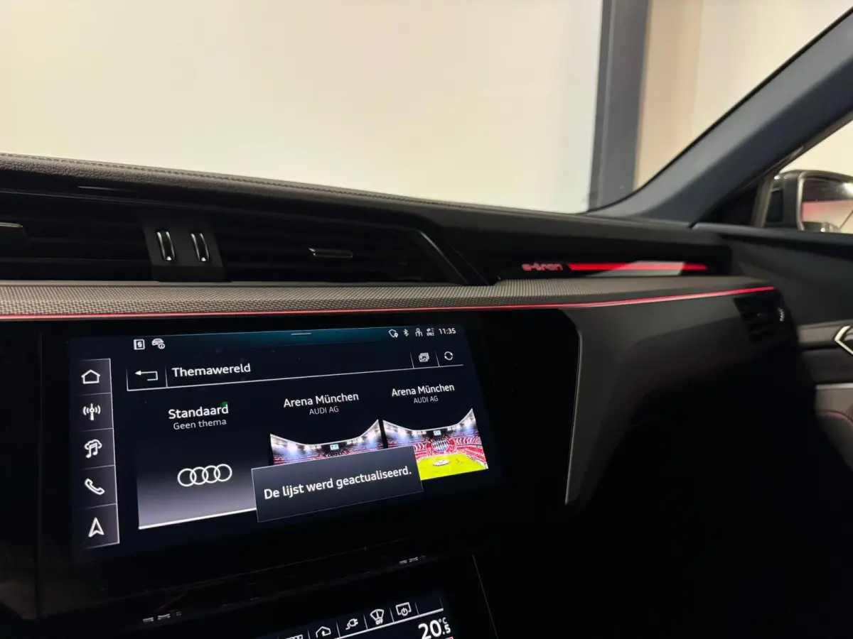 S quattro SQ8 115 kWh SQ8 PANO KEYLESS CARBON HUD
