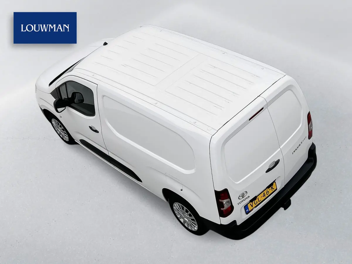 1.5 D-4D Professional Automaat Navigatie Betimmering Cruise control