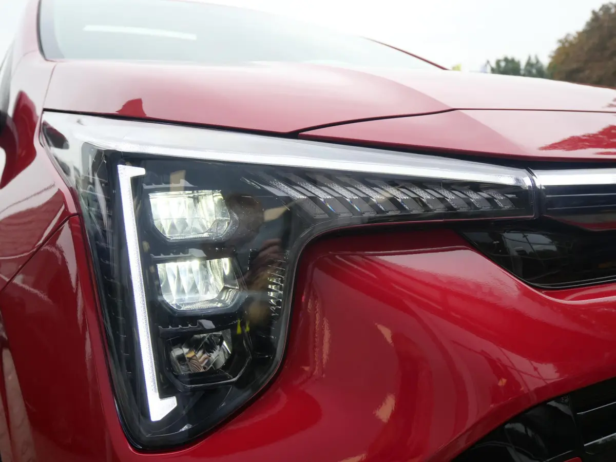 1.0 GDi GT-Line | Schuif/kanteldak | Stoel & Stuur verwarming | Camera | Carplay | Direct leverbaar |