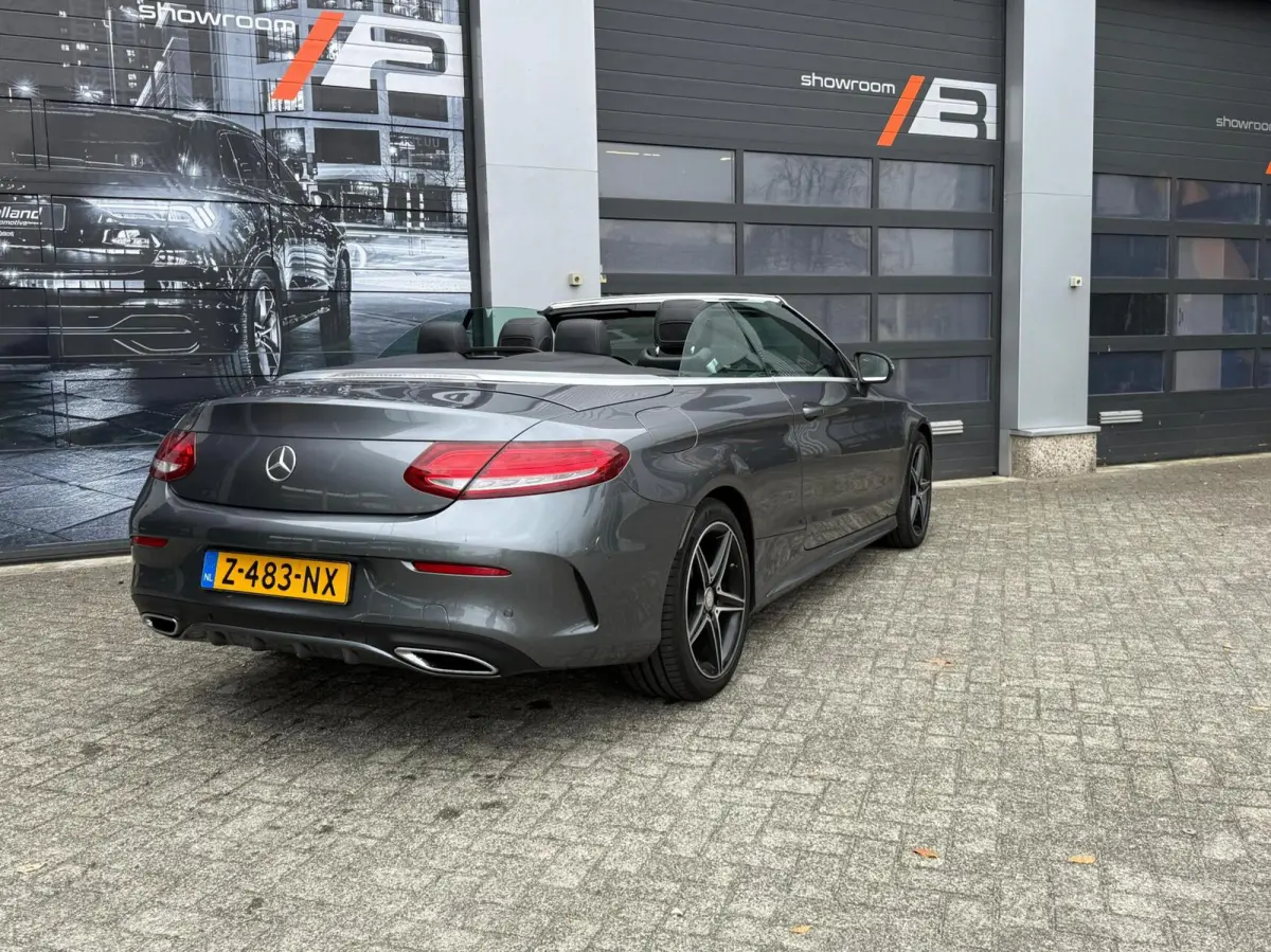 220d|AMG-Line