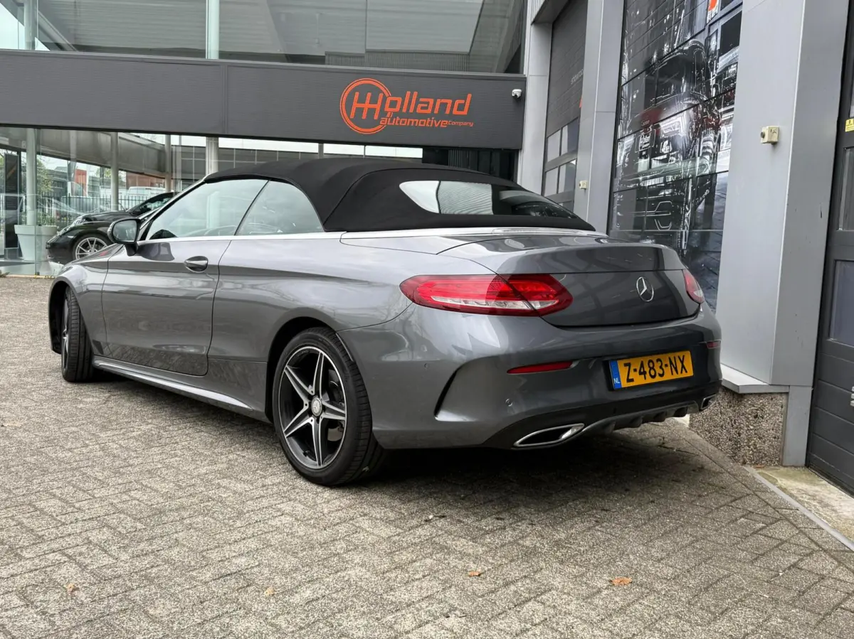 220d|AMG-Line