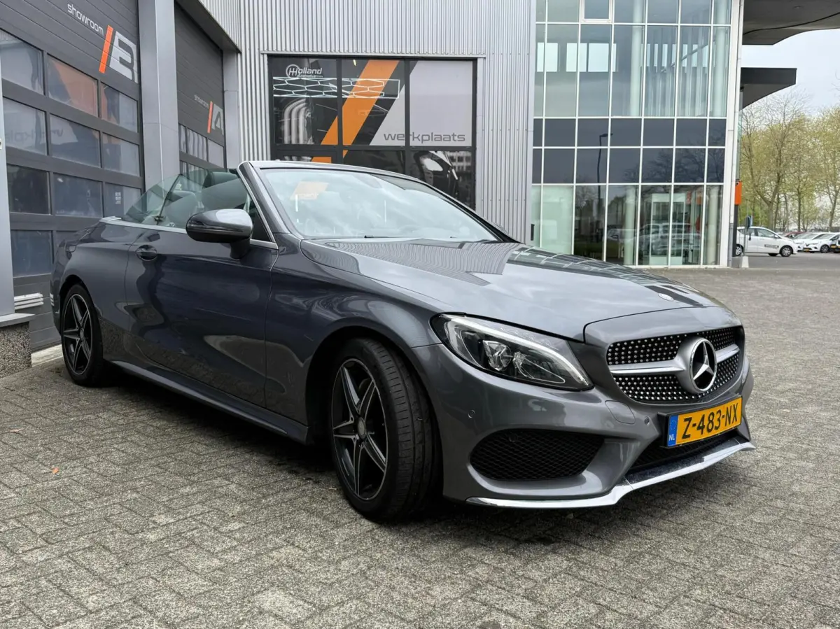 220d|AMG-Line