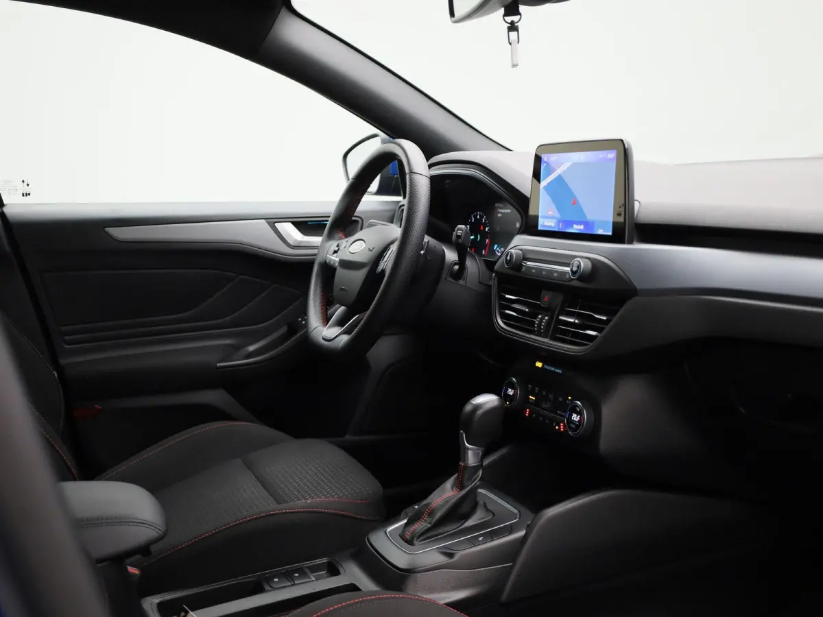 1.0 EcoBoost Hybrid ST Line Style | Automaat | Clima | Camera + PDC | Winterpack | NAVI | LED | Cruise Control |