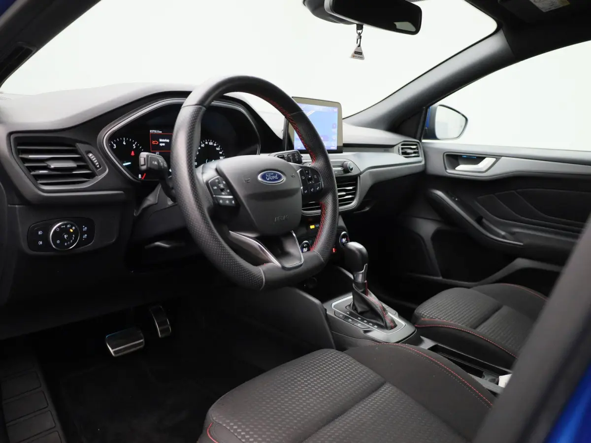 1.0 EcoBoost Hybrid ST Line Style | Automaat | Clima | Camera + PDC | Winterpack | NAVI | LED | Cruise Control |