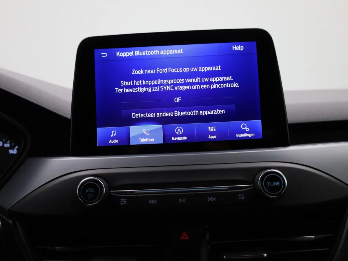 1.0 EcoBoost Hybrid ST Line Style | Automaat | Clima | Camera + PDC | Winterpack | NAVI | LED | Cruise Control |
