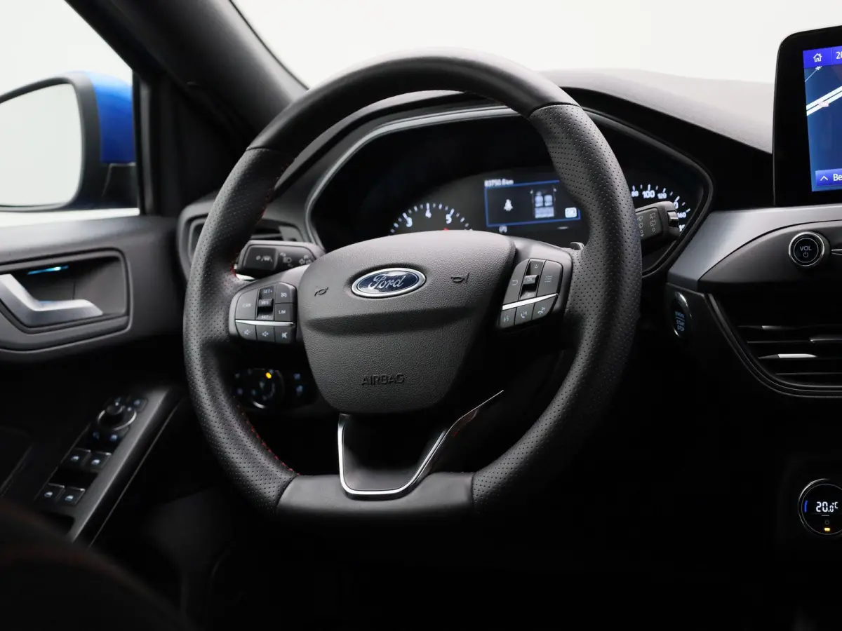 1.0 EcoBoost Hybrid ST Line Style | Automaat | Clima | Camera + PDC | Winterpack | NAVI | LED | Cruise Control |