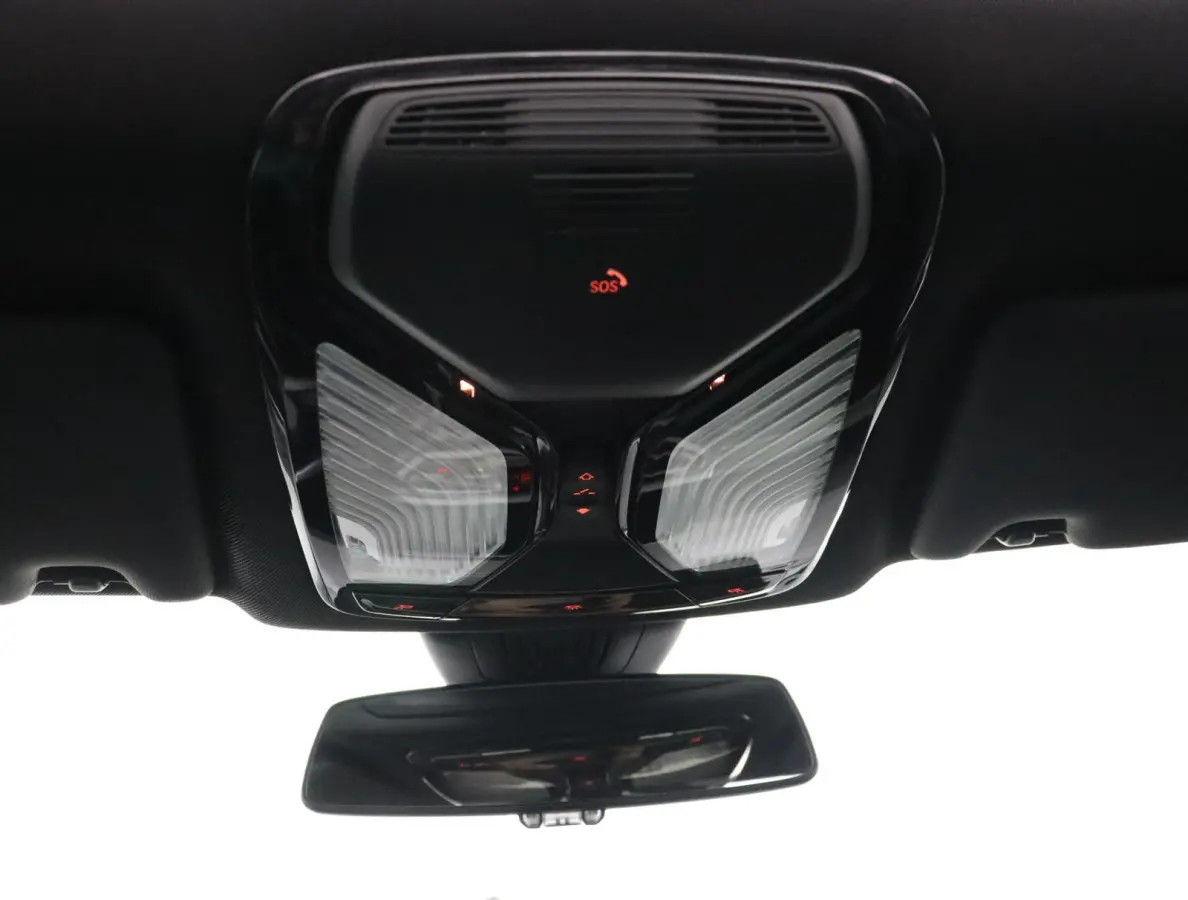 420i Business Edition Plus M Sport Plus | Elektrisch Schuif-/kantel dak | Leder | Stoelverwarming | Harman Kardon | Head-Up Display