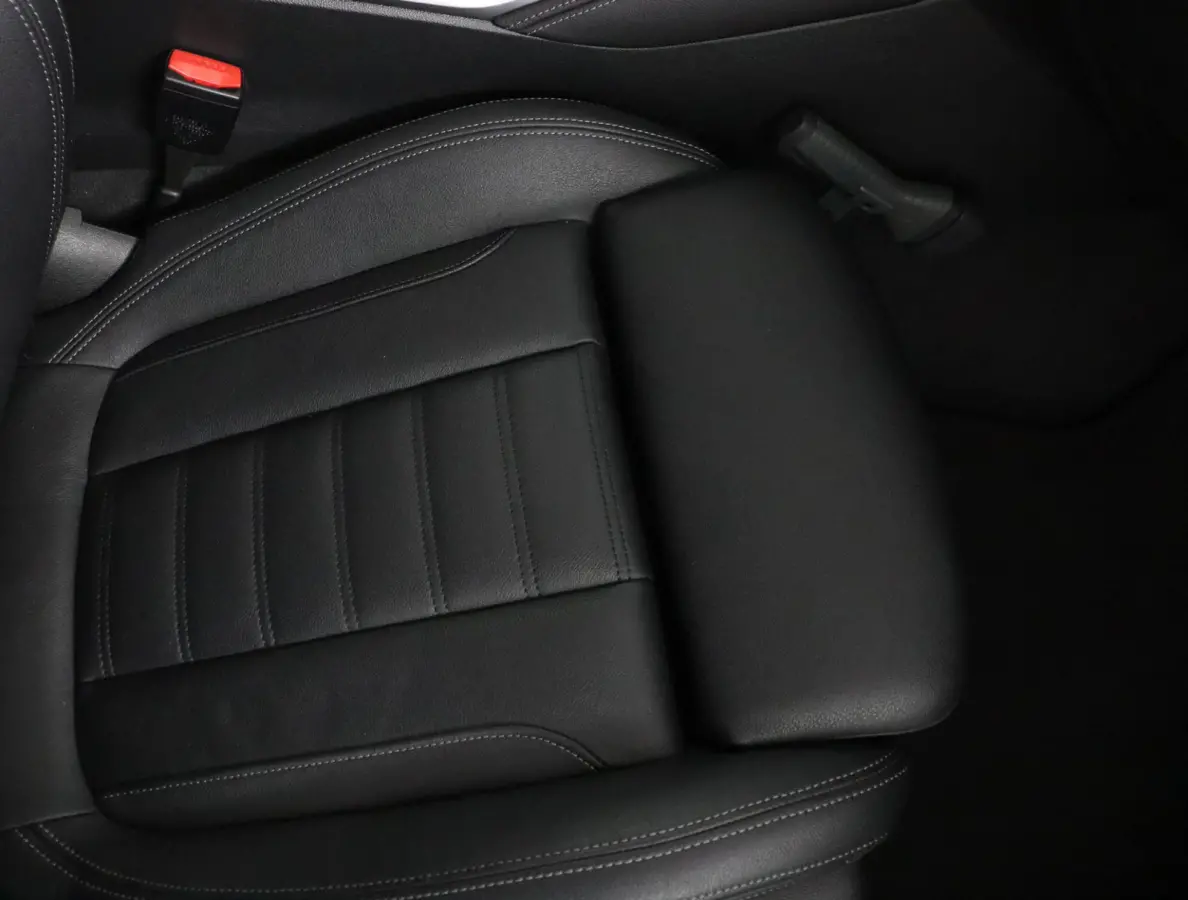 420i Business Edition Plus M Sport Plus | Elektrisch Schuif-/kantel dak | Leder | Stoelverwarming | Harman Kardon | Head-Up Display