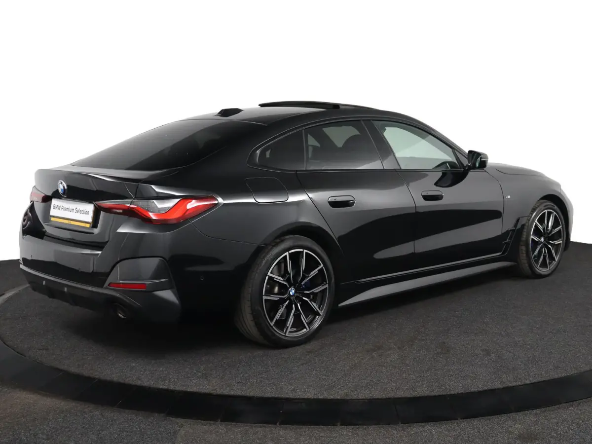 420i Business Edition Plus M Sport Plus | Elektrisch Schuif-/kantel dak | Leder | Stoelverwarming | Harman Kardon | Head-Up Display