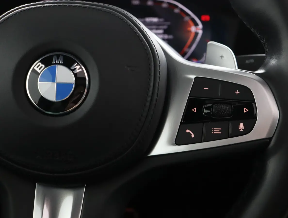 420i Business Edition Plus M Sport Plus | Elektrisch Schuif-/kantel dak | Leder | Stoelverwarming | Harman Kardon | Head-Up Display