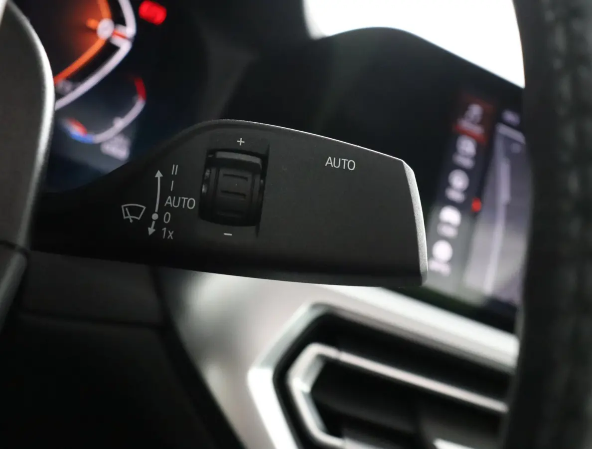 420i Business Edition Plus M Sport Plus | Elektrisch Schuif-/kantel dak | Leder | Stoelverwarming | Harman Kardon | Head-Up Display