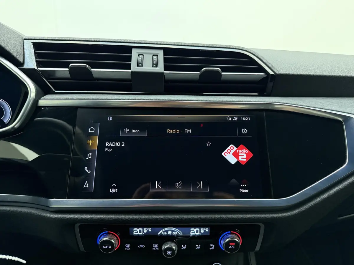 40 TFSI quattro S Line edition one | 190PK | Schuif/Kanteldak | Half Lederen Sportstoelen | Apple Carplay / Android Auto | Camera | Elektrische Kofferklep | Lichtmetalen Velgen |