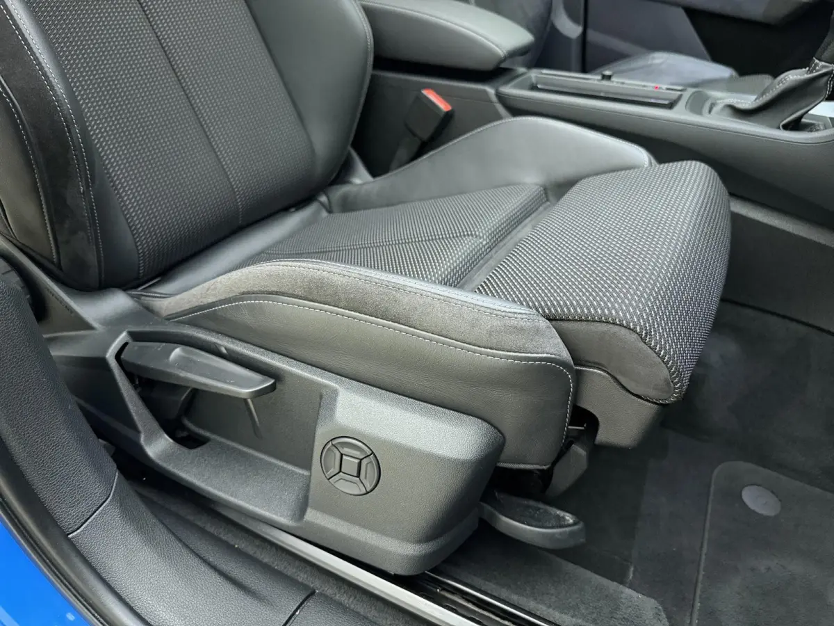 40 TFSI quattro S Line edition one | 190PK | Schuif/Kanteldak | Half Lederen Sportstoelen | Apple Carplay / Android Auto | Camera | Elektrische Kofferklep | Lichtmetalen Velgen |