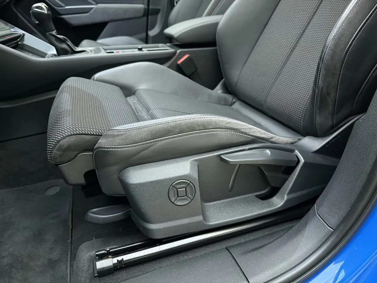 40 TFSI quattro S Line edition one | 190PK | Schuif/Kanteldak | Half Lederen Sportstoelen | Apple Carplay / Android Auto | Camera | Elektrische Kofferklep | Lichtmetalen Velgen |