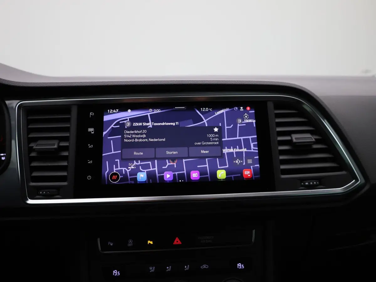 1.0 TSI Style Business Intense | Cruise control | Navi | Achteruitrijcamera | Parkeersensoren | Hill hold