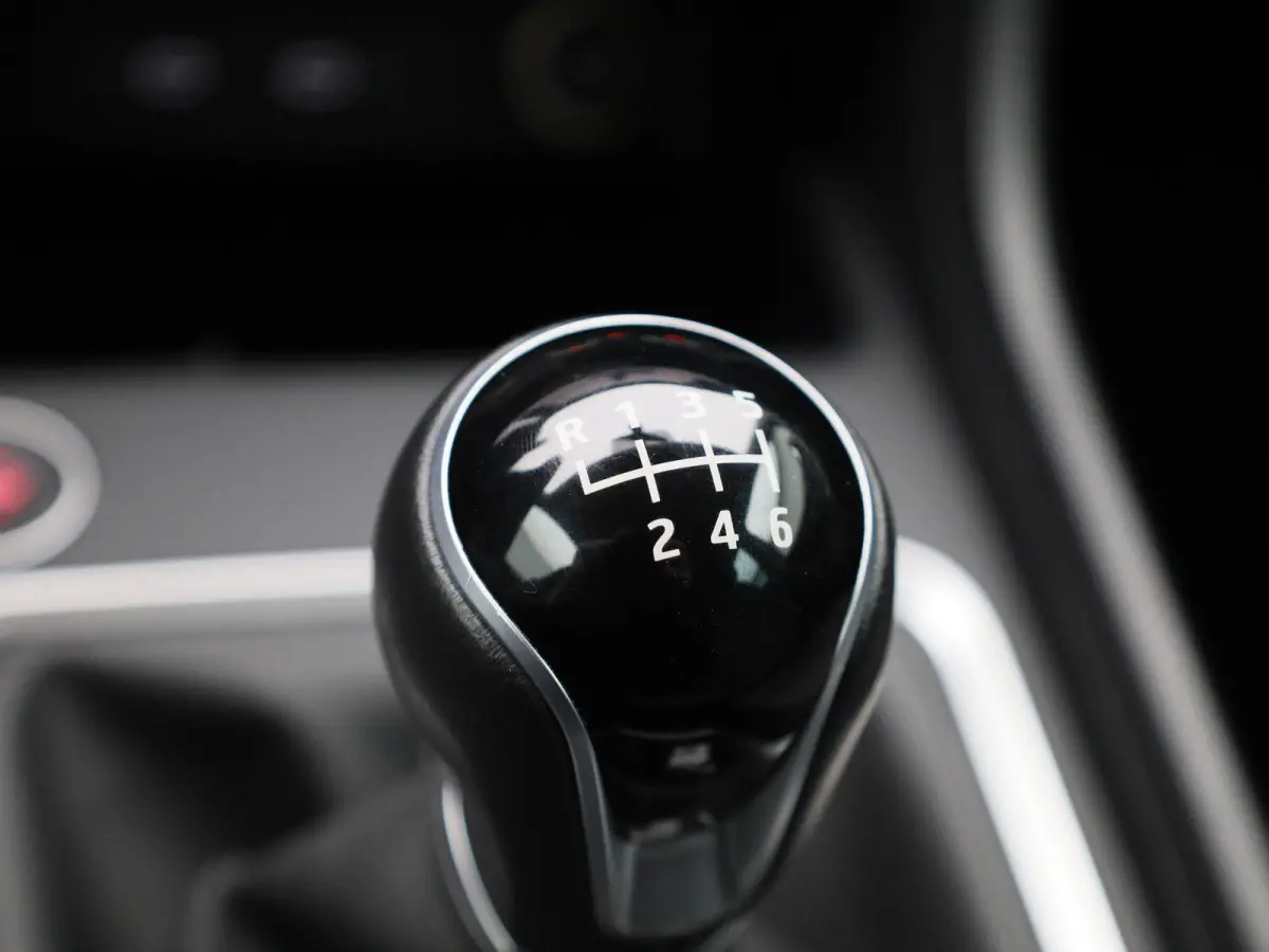 1.0 TSI Style Business Intense | Cruise control | Navi | Achteruitrijcamera | Parkeersensoren | Hill hold