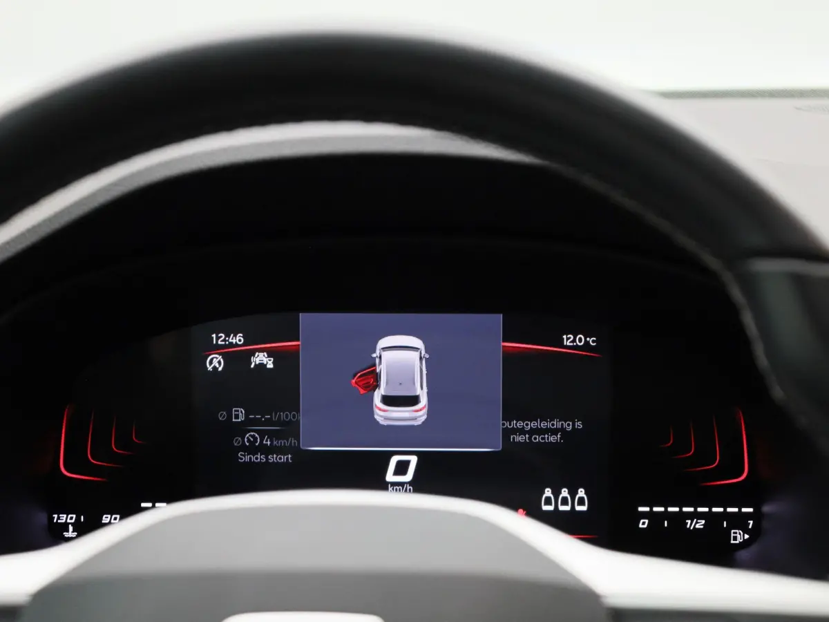 1.0 TSI Style Business Intense | Cruise control | Navi | Achteruitrijcamera | Parkeersensoren | Hill hold