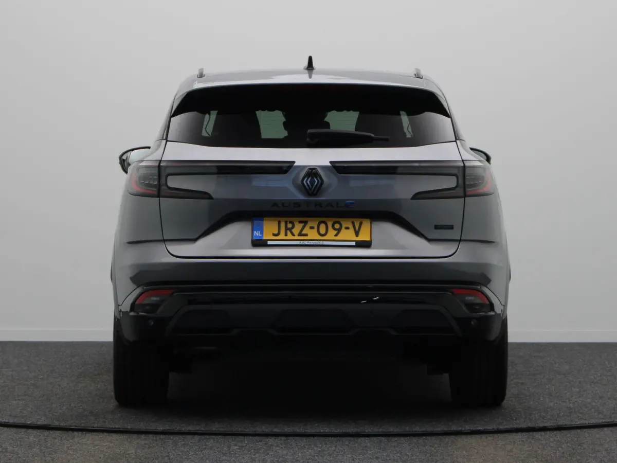 E-Tech full hybrid 200pk Iconic esprit Alpine | Elek. Achterklep | Stoel en Stuurverwarming | Elek. Voorstoelen met geheugen | Adaptive Cruise control |